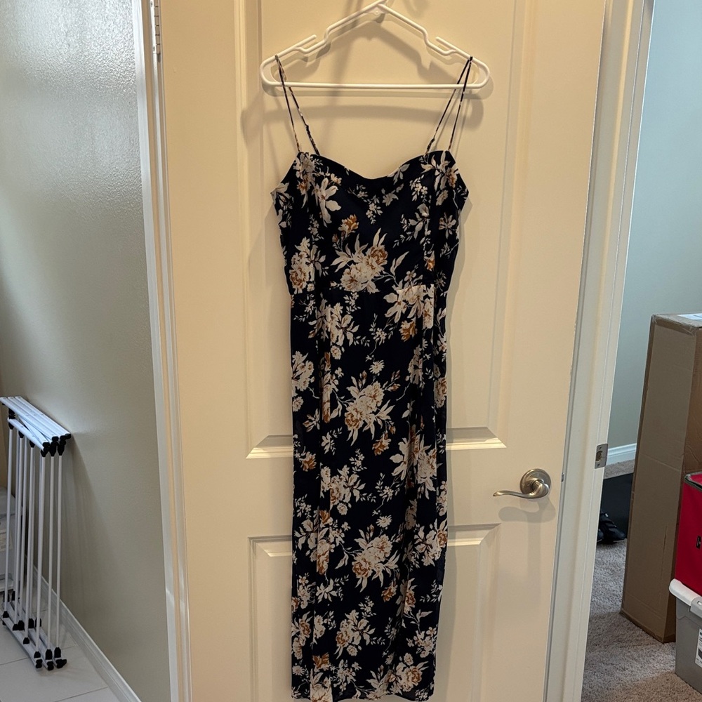 Abercrombie Floral Navy and Cream Women's Dress